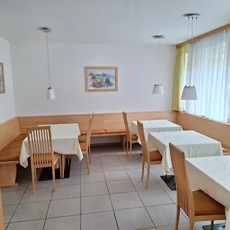 Gaestehaus Tegelhofer Apartment Eisenerz